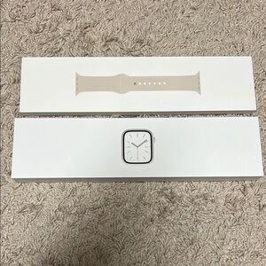 New Series 7 41 mm Apple Watch with Starlight Sport Band